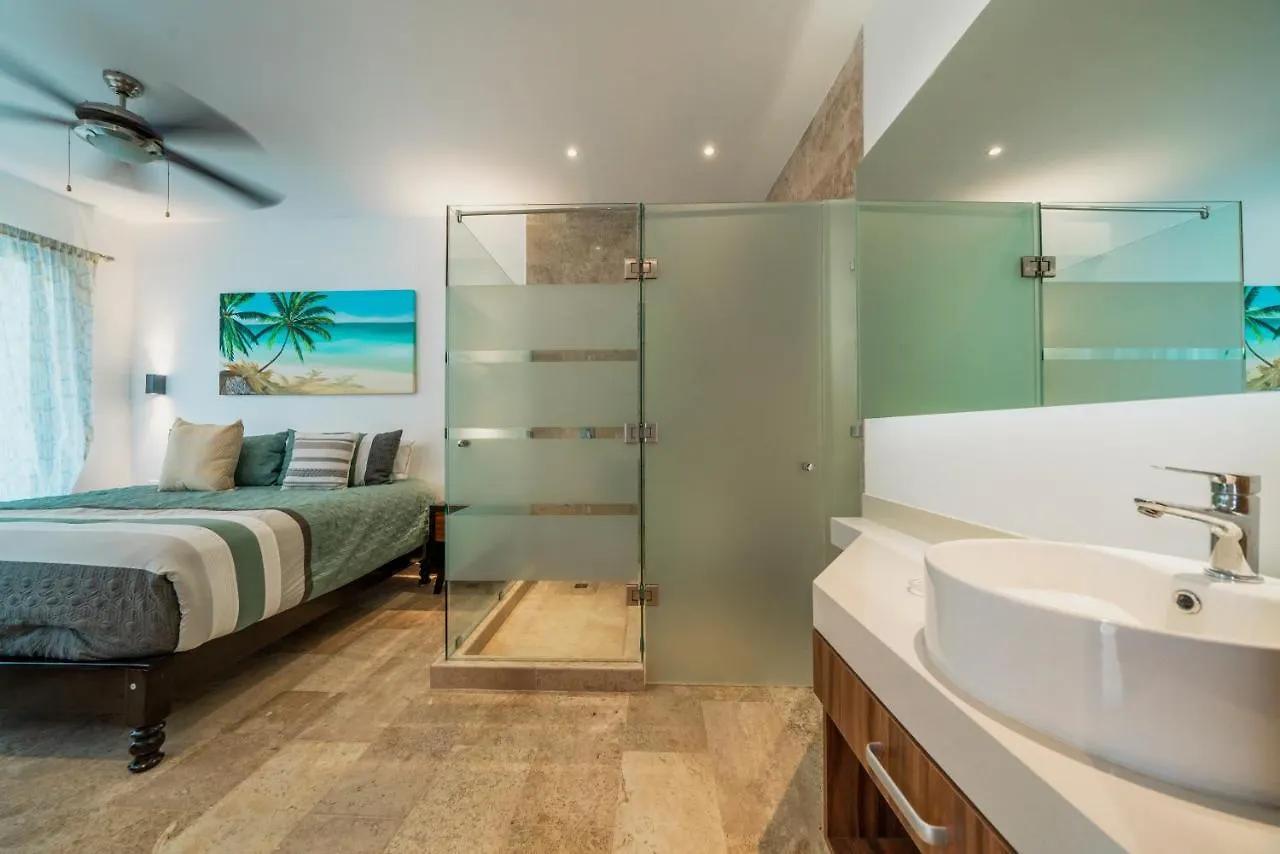 Ph Caroline 602 - Only 2 Blocks To The Beach - At Bahay Condos Playa del Carmen Apartment