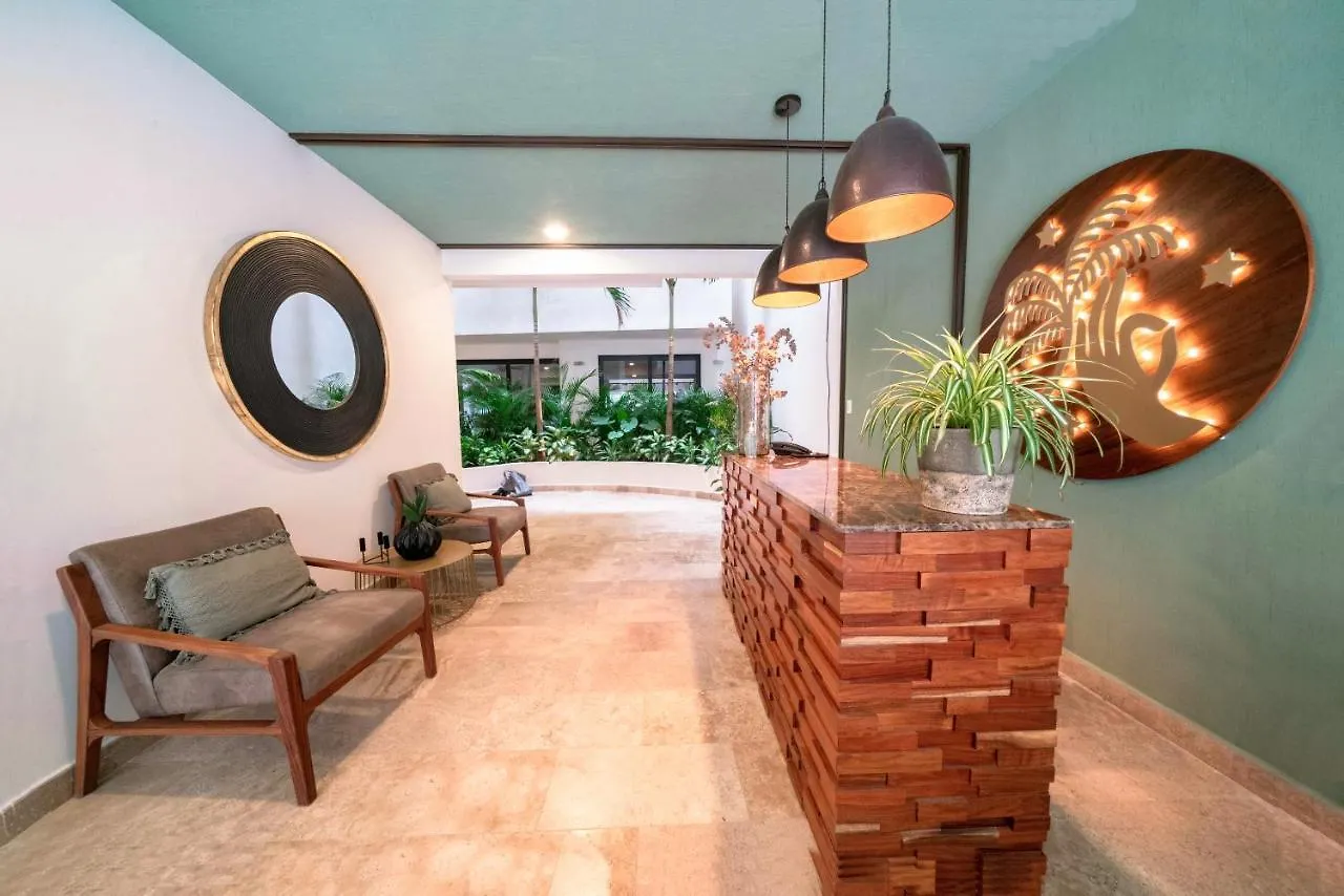 Ph Caroline 602 - Only 2 Blocks To The Beach - At Bahay Condos Playa del Carmen Apartment